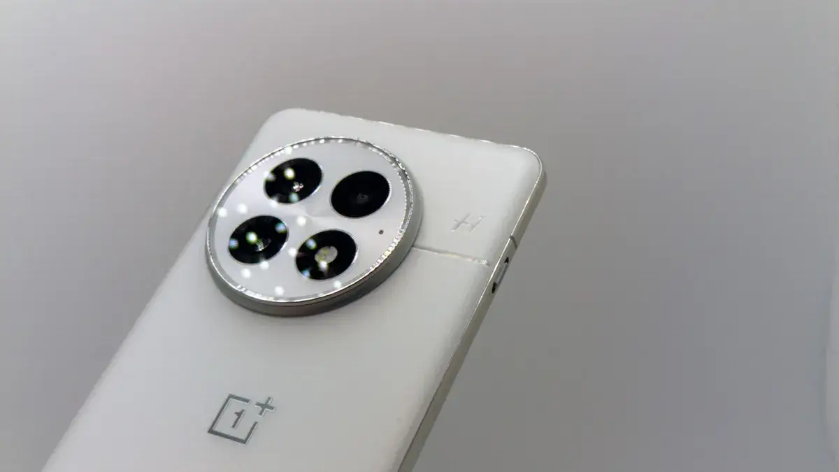 وان پلاس ۱۳