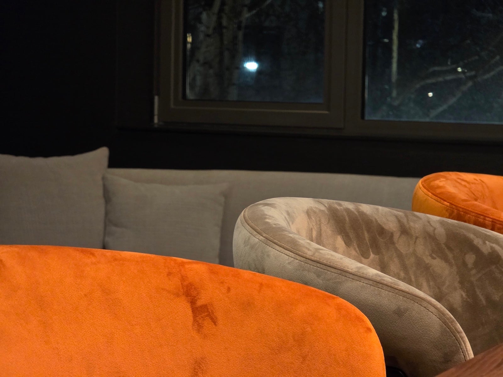 عکاسی با نور طبیعی گلکسی S25 اولترا